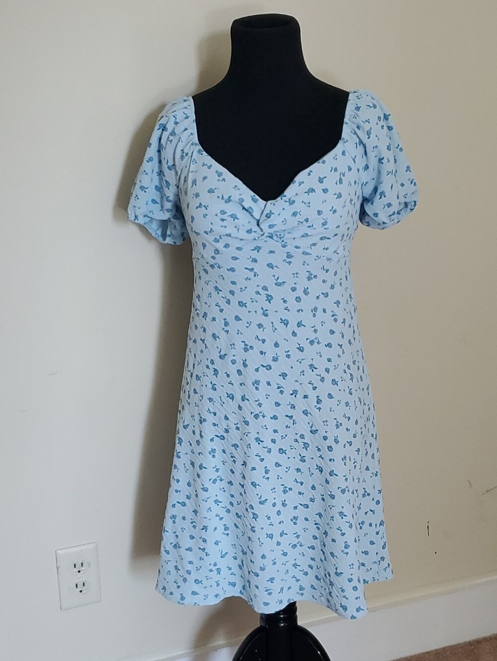 Light Blue Floral Puff Sleeve Dress SMALL